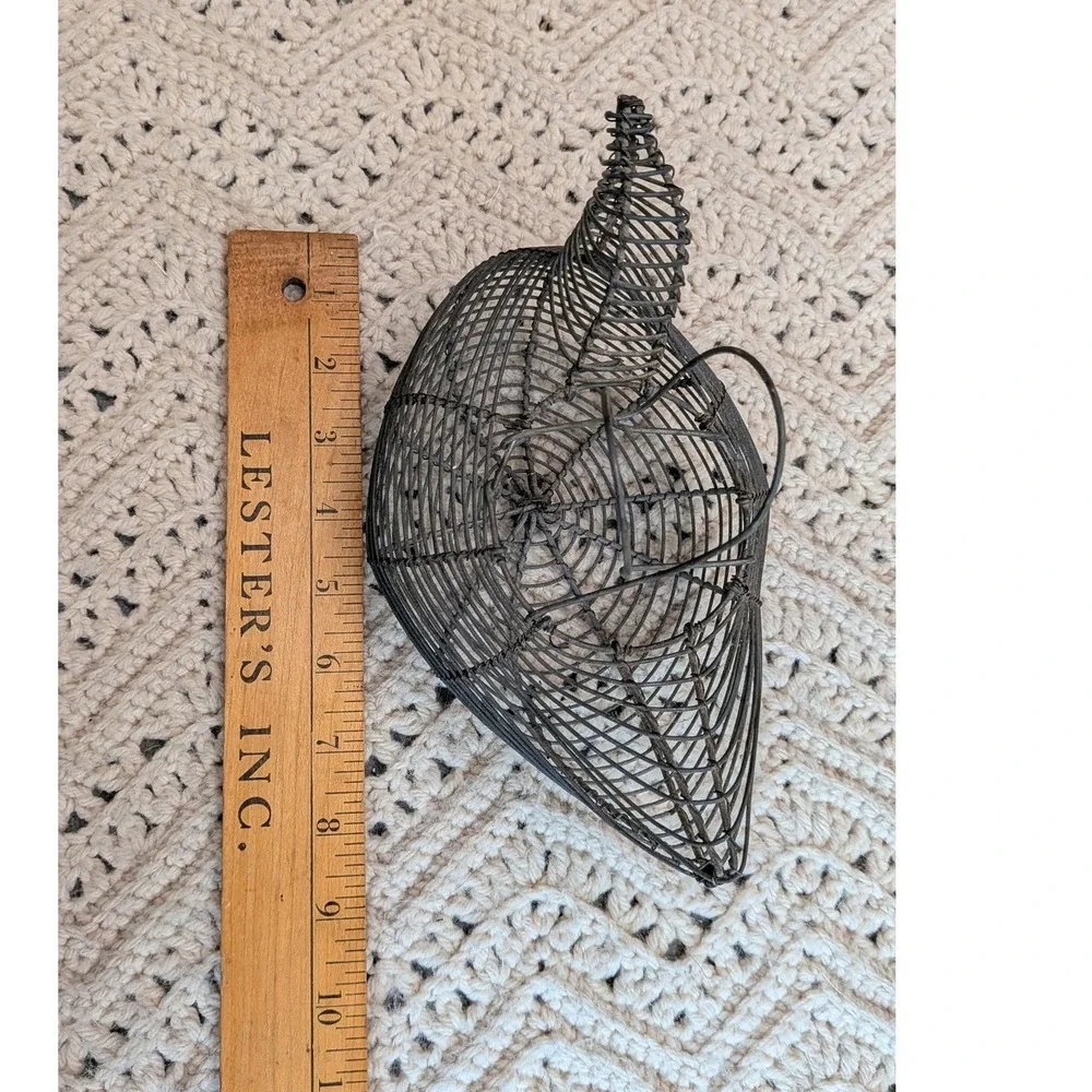Vintage Farmhouse Wire Chicken Egg Basket Rustic Hen Decor Dark Metal 9 Inch